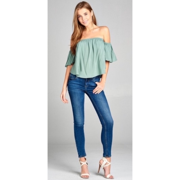 SALE ❤️ NEW Mint Off Shoulder Top! Last One! ✨ - Picture 5 of 6